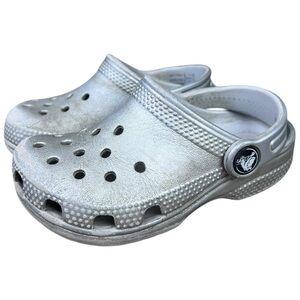 Crocs Unisex Toddlers Classic Silver Crocs Kids Size 8C Preowned